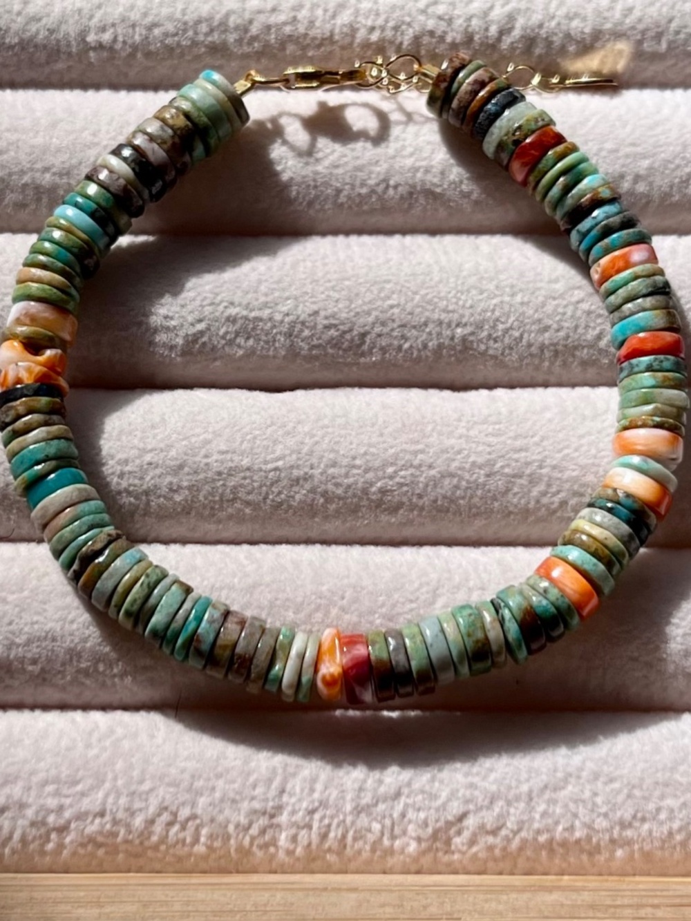 B026 | Spiny Oyster Turquoise Bracelet - Picture 2 of 4